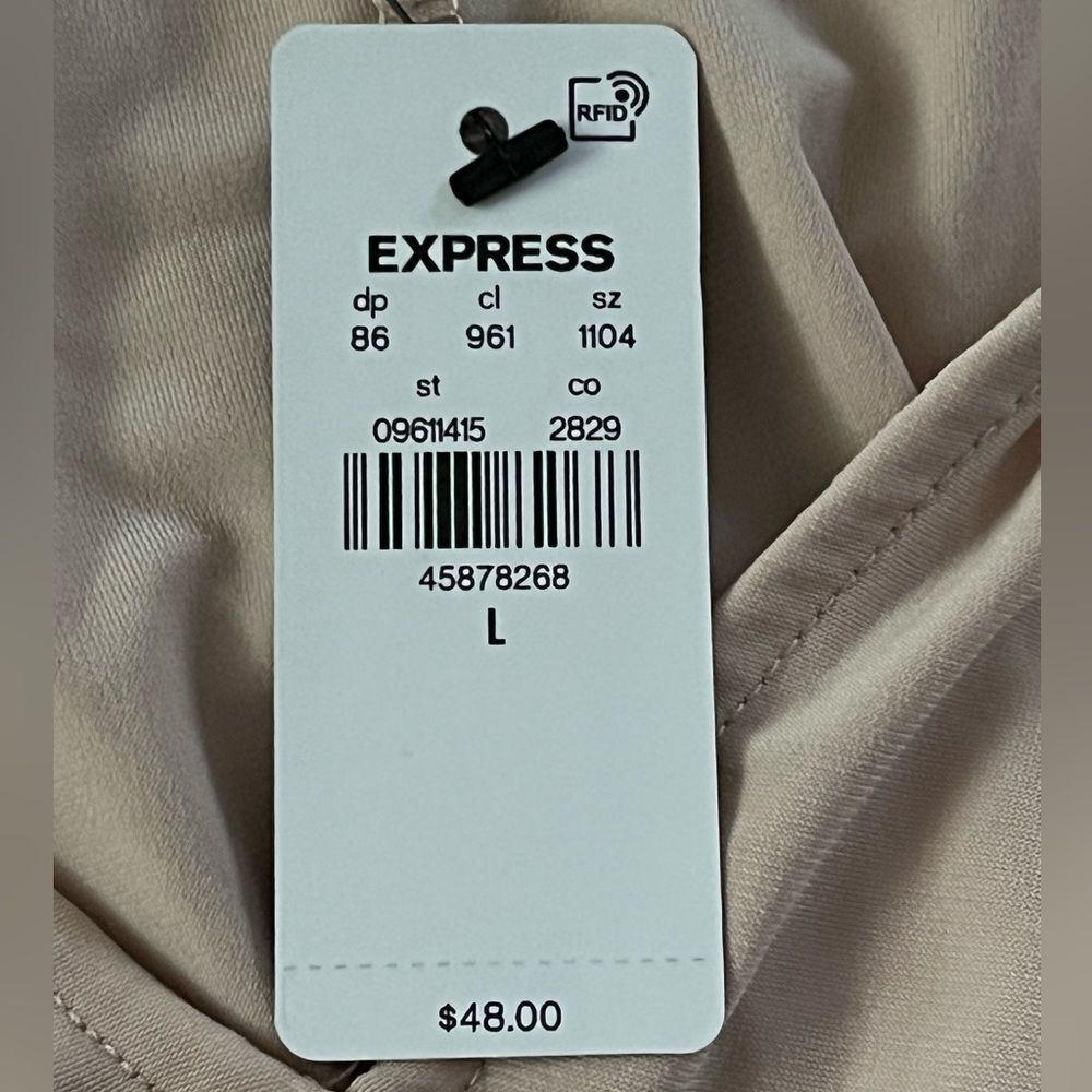 Express Ruched Peplum Top - Picture 6 of 8